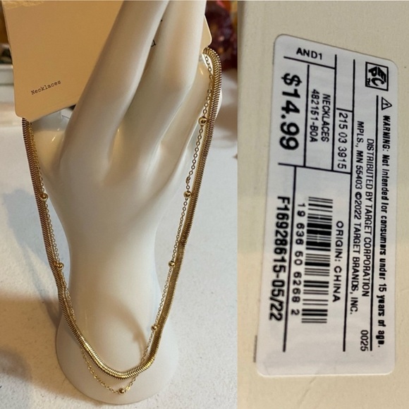 5️⃣0️⃣% OFF  BUNDLE 61 PIECES OF JEWELRY - Picture 14 of 15